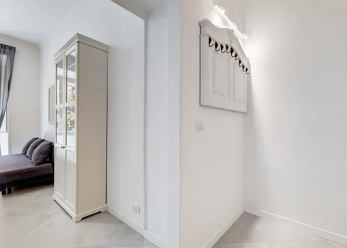 Apartment Bdc Alpha & Omega In Monti District With 2bath