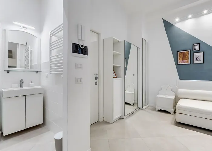 Apartment Bdc Alpha & Omega In Monti District With 2bath *