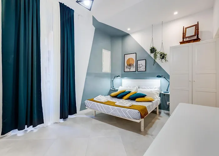 Bdc Alpha & Omega In Monti District With 2bath *