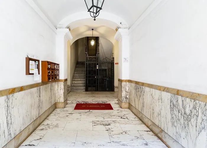 Apartment Bdc Alpha & Omega In Monti District With 2bath