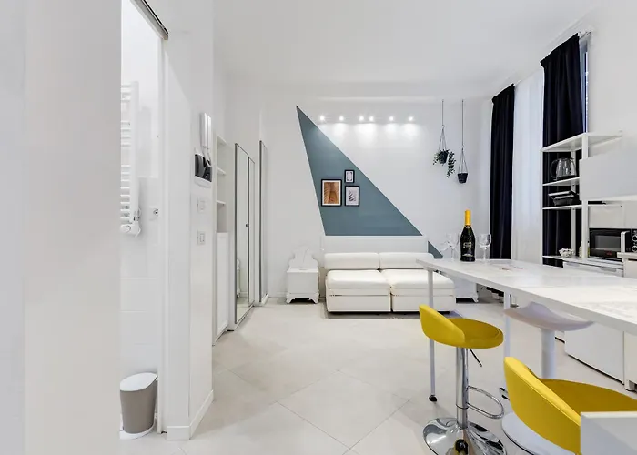 Bdc Alpha & Omega In Monti District With 2bath