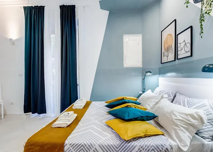 Apartment Bdc Alpha & Omega In Monti District With 2bath Rome